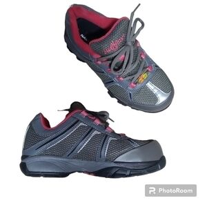 Nautilus Safety Footwear SD N1393 Steel Toe Athletic Work Shoes Size 9 1…